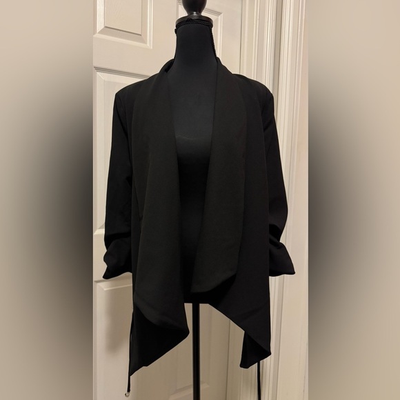 NWT BBJ Elegant Black Women's Jacket - Picture 1 of 11